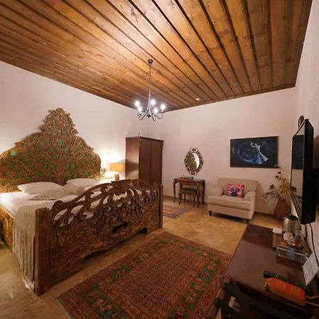 Mira Cappadocia 3*