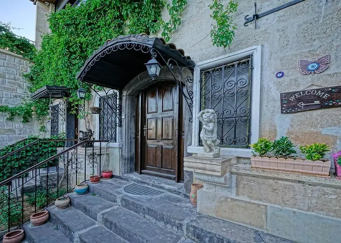 Mira Cappadocia Аванос